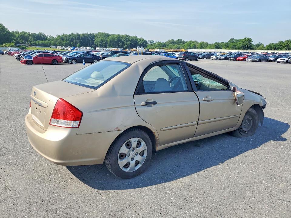59130176 :رقم المزاد ، KNAFE121775401725 vin ، 2007 Kia Spectra مزاد بيع