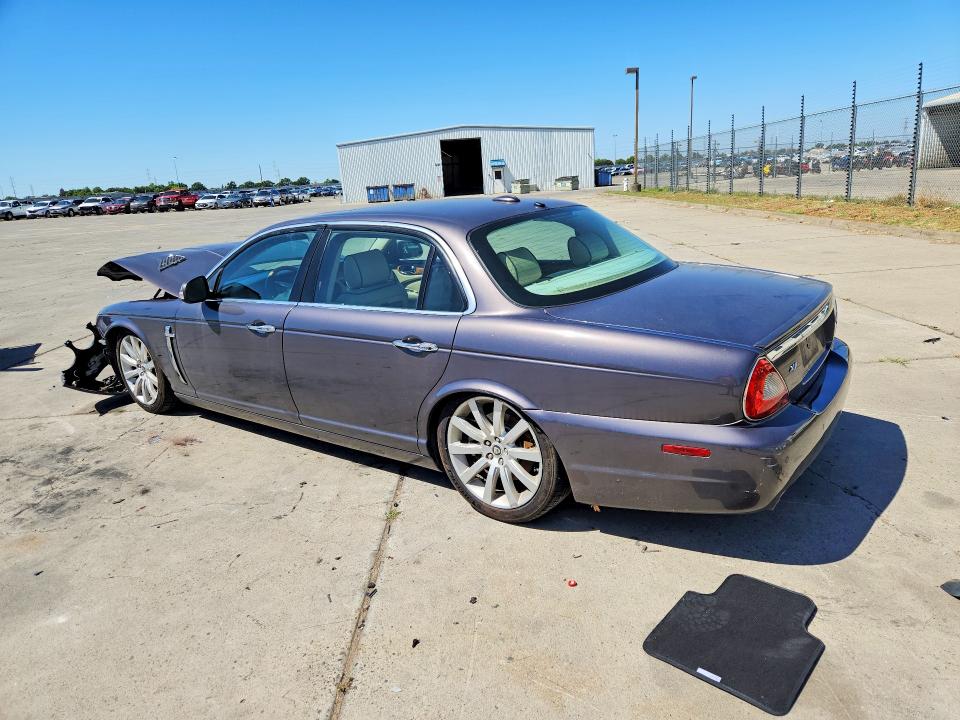Продажа на аукционе авто 2008 Jaguar Xj, vin: SAJWA82B08SH20620, номер лота: 54527776