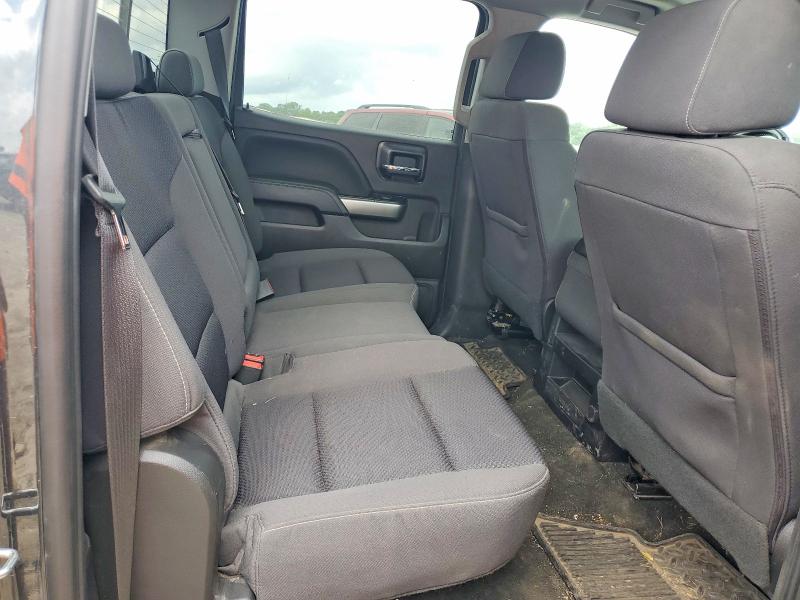 57144826 :رقم المزاد ، 3GCUKRECXJG341812 vin ، 2018 Chevrolet Silverado مزاد بيع