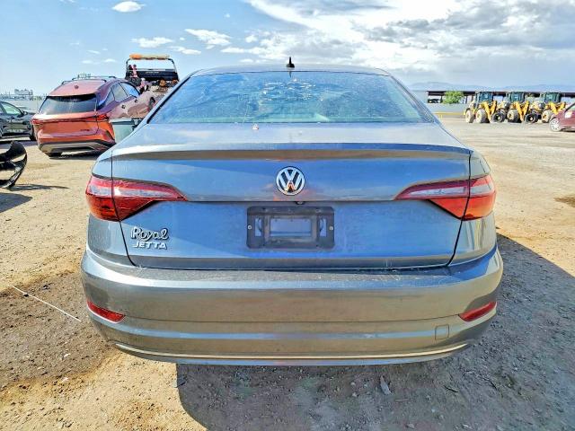 Продажа на аукционе авто 2019 Volkswagen Jetta, vin: 3VWC57BU4KM120940, номер лота: 56135366