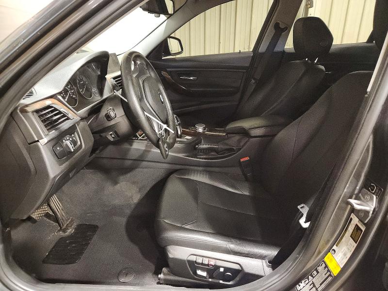 56369876 :رقم المزاد ، WBA3B5G58FNS20582 vin ، 2015 Bmw 328 مزاد بيع