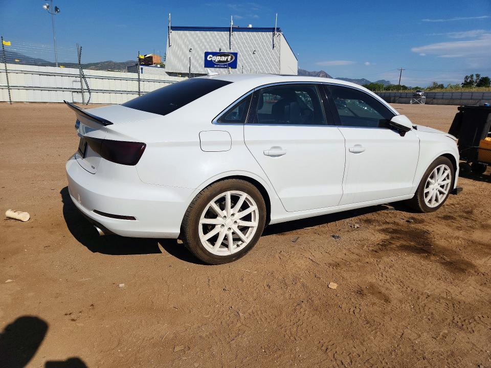 Продажа на аукционе авто 2015 Audi A3, vin: WAUEFGFF7F1018357, номер лота: 58117186