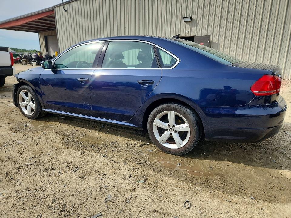 57544726 :رقم المزاد ، 1VWBP7A30DC058522 vin ، 2013 Volkswagen Passat مزاد بيع