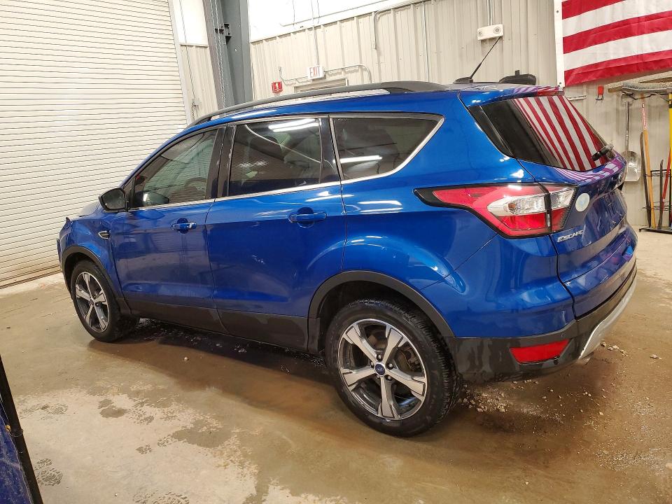 58300486 :رقم المزاد ، 1FMCU9G98HUD93529 vin ، 2017 Ford Escape مزاد بيع