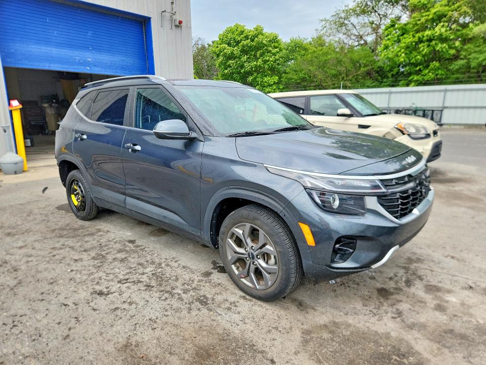 Продажа на аукционе авто 2024 Kia Seltos, vin: KNDEUCAA6R7497451, номер лота: 57017046