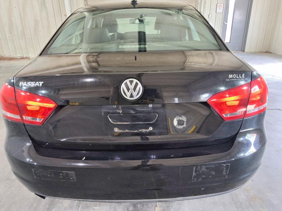 59300566 :رقم المزاد ، 1VWAH7A31EC018900 vin ، 2014 Volkswagen Passat مزاد بيع