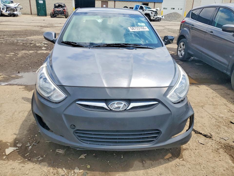 58723166 :رقم المزاد ، KMHCT4AE7HU331261 vin ، 2017 Hyundai Accent مزاد بيع
