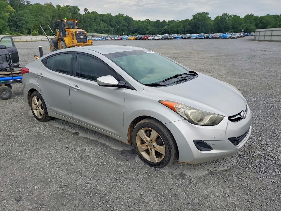 2011 Hyundai Elantra მანქანა იყიდება აუქციონზე, vin: KMHDH4AE8BU112712, აუქციონის ნომერი: 57776466