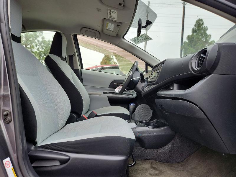 56317516 :رقم المزاد ، JTDKDTB33E1565267 vin ، 2014 Toyota Prius C مزاد بيع