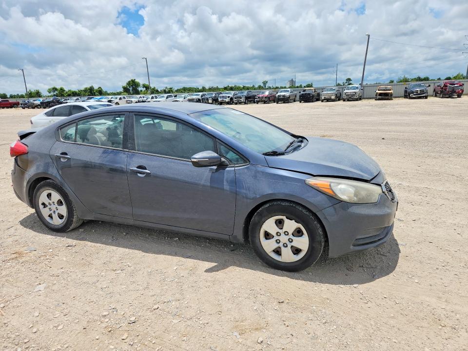2015 Kia Forte მანქანა იყიდება აუქციონზე, vin: KNAFX4A61F5270735, აუქციონის ნომერი: 56159256
