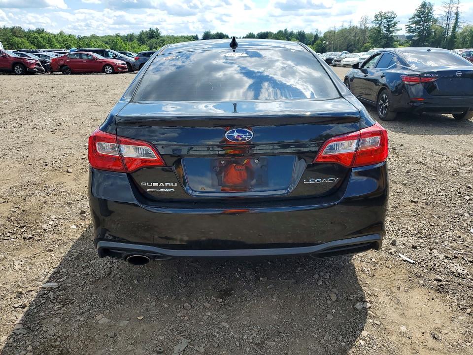 2018 Subaru Legacy მანქანა იყიდება აუქციონზე, vin: 4S3BNAF65J3029814, აუქციონის ნომერი: 58066626