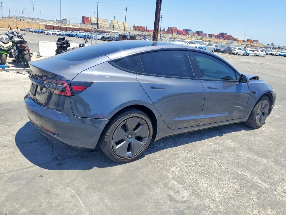 Продажа на аукционе авто 2022 Tesla Model 3, vin: 5YJ3E1EB8NF333411, номер лота: 57222566