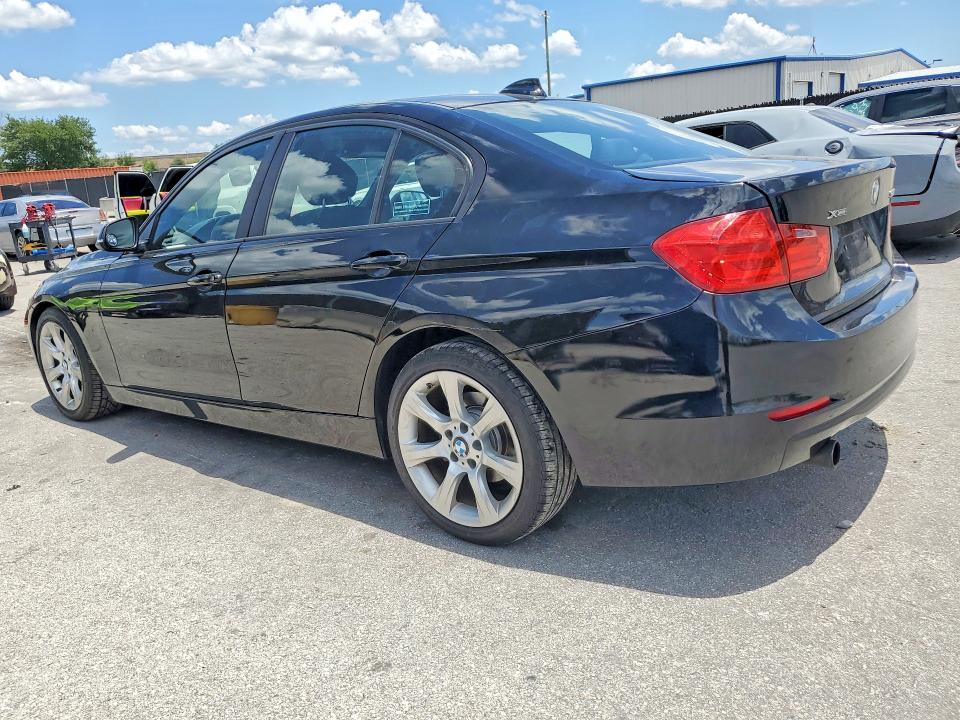 2014 Bmw 320 მანქანა იყიდება აუქციონზე, vin: WBA3C3G57ENS68073, აუქციონის ნომერი: 57399076