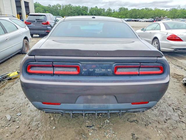 Продажа на аукционе авто 2018 Dodge Challenger, vin: 2C3CDZBT8JH219898, номер лота: 57678526