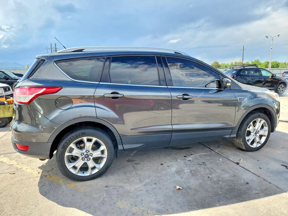 2016 Ford Escape მანქანა იყიდება აუქციონზე, vin: 1FMCU9J97GUB59521, აუქციონის ნომერი: 55720326