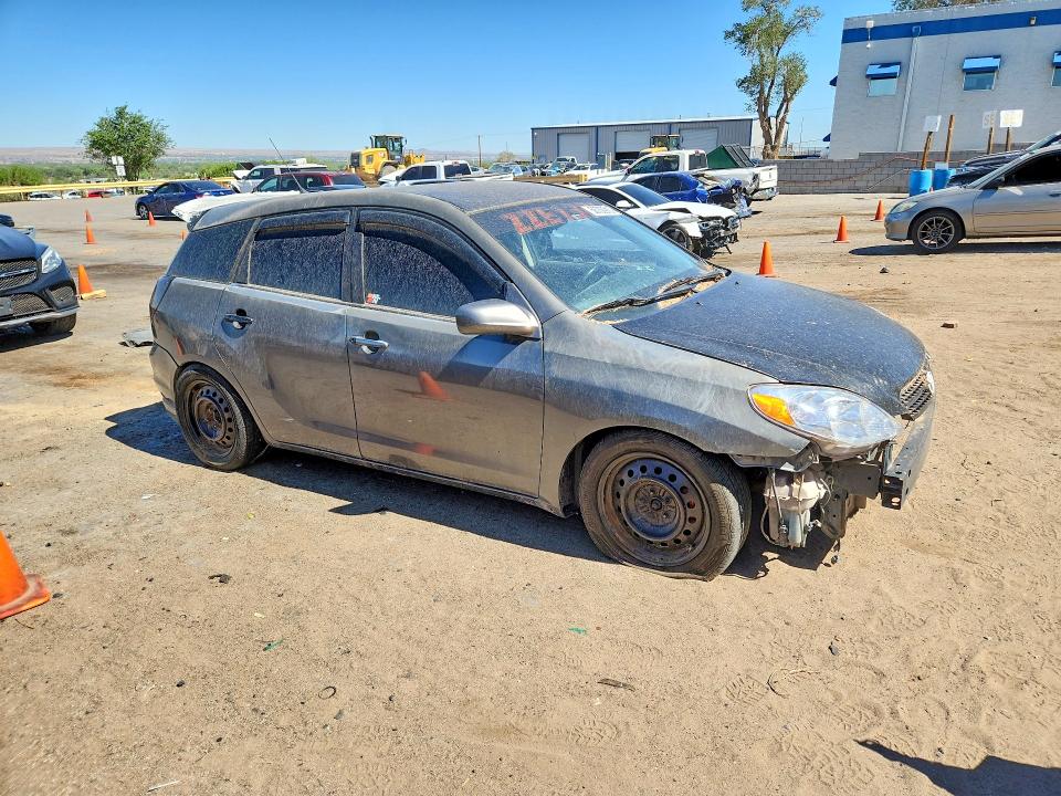 56700916 :رقم المزاد ، 2T1KR32E45C449123 vin ، 2005 Toyota Corolla Matrix مزاد بيع