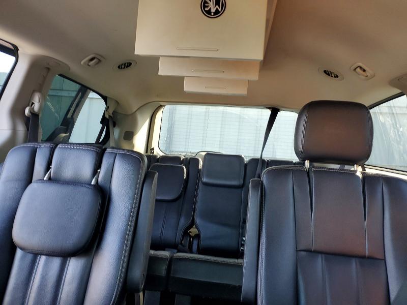 2016 Chrysler Town & Country მანქანა იყიდება აუქციონზე, vin: 2C4RC1BG7GR299047, აუქციონის ნომერი: 56099336