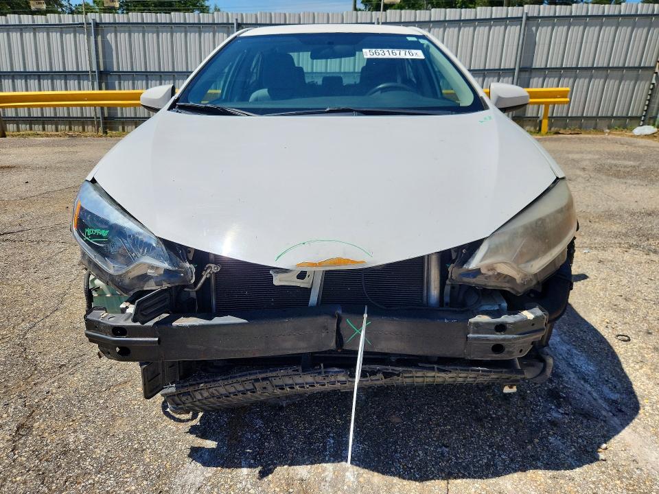 56316776 :رقم المزاد ، 5YFBURHE0FP340717 vin ، 2015 Toyota Corolla مزاد بيع