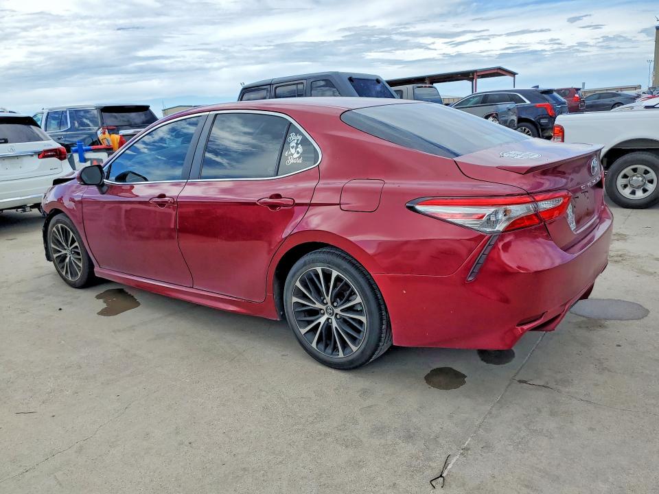 Продаж на аукціоні авто 2018 Toyota Camry, vin: 4T1B11HK6JU653844, номер лоту: 56529416