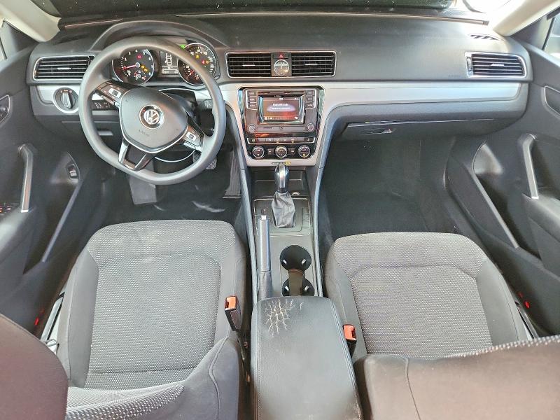 Продаж на аукціоні авто 2017 Volkswagen Passat, vin: 1VWAT7A3XHC013326, номер лоту: 58993696