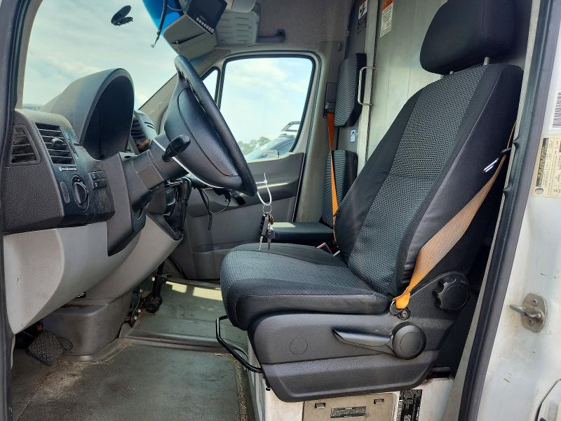 2011 Mercedes-benz Sprinter მანქანა იყიდება აუქციონზე, vin: WD3PE8CB8B5609638, აუქციონის ნომერი: 58244506