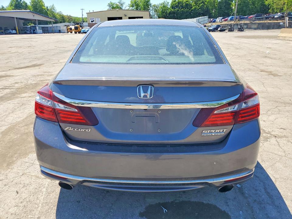 Продажа на аукционе авто 2017 Honda Accord, vin: 1HGCR2F13HA155745, номер лота: 55621296