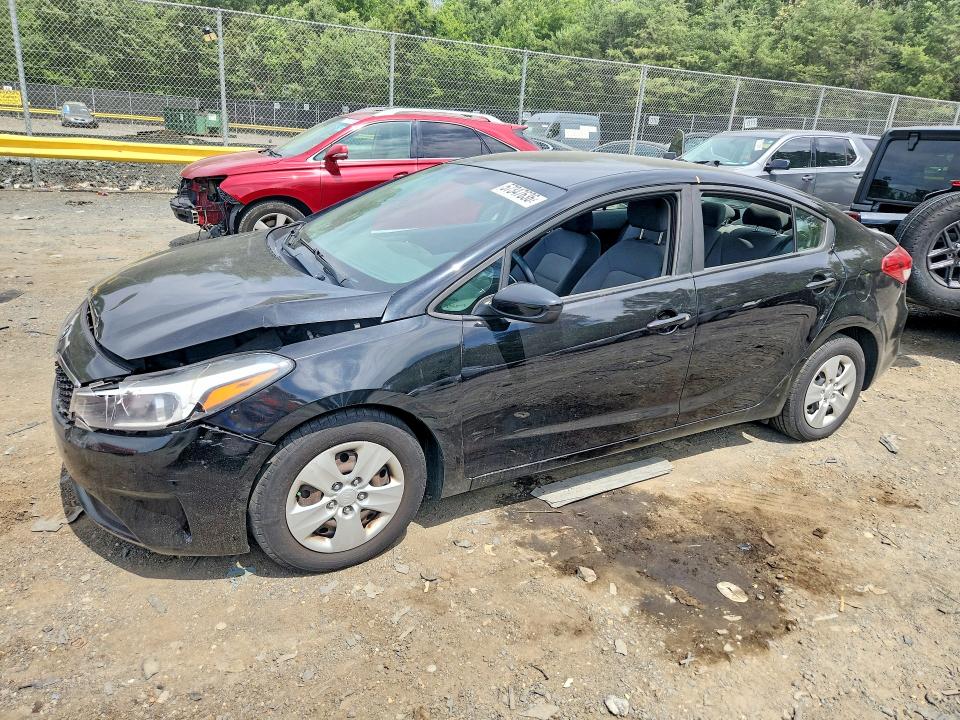 2018 Kia Forte მანქანა იყიდება აუქციონზე, vin: 3KPFK4A78JE217957, აუქციონის ნომერი: 57347636