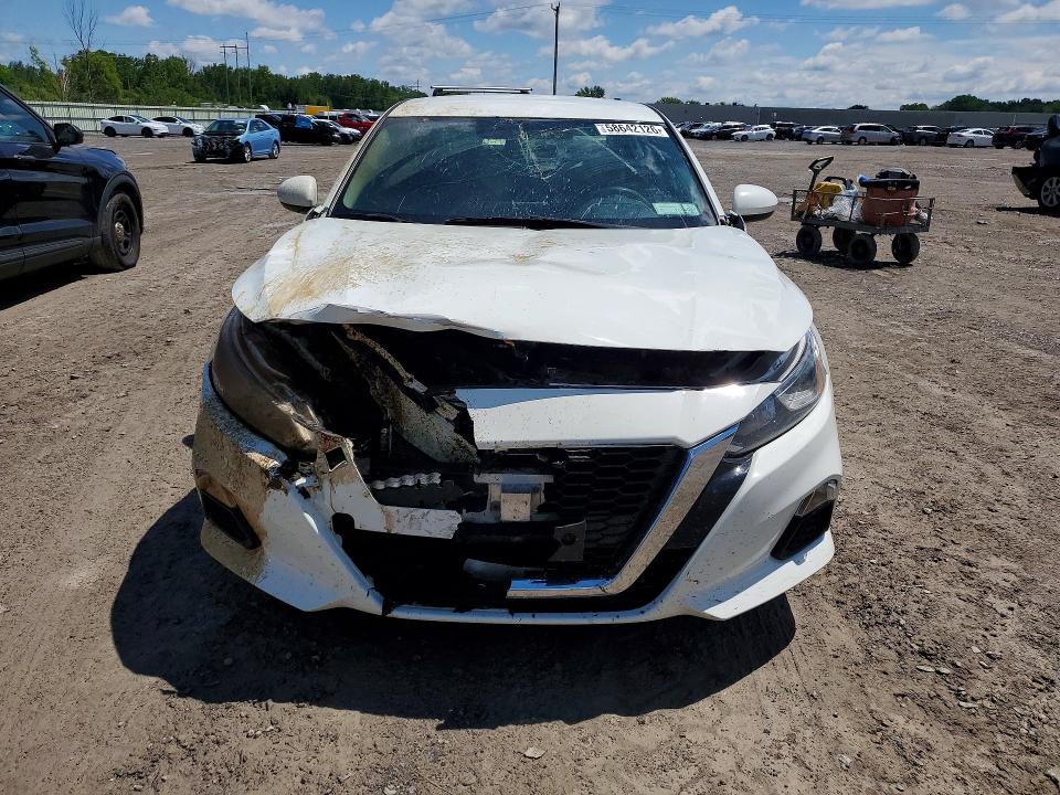 Продаж на аукціоні авто 2019 Nissan Altima, vin: 1N4BL4BW8KC167352, номер лоту: 58642126