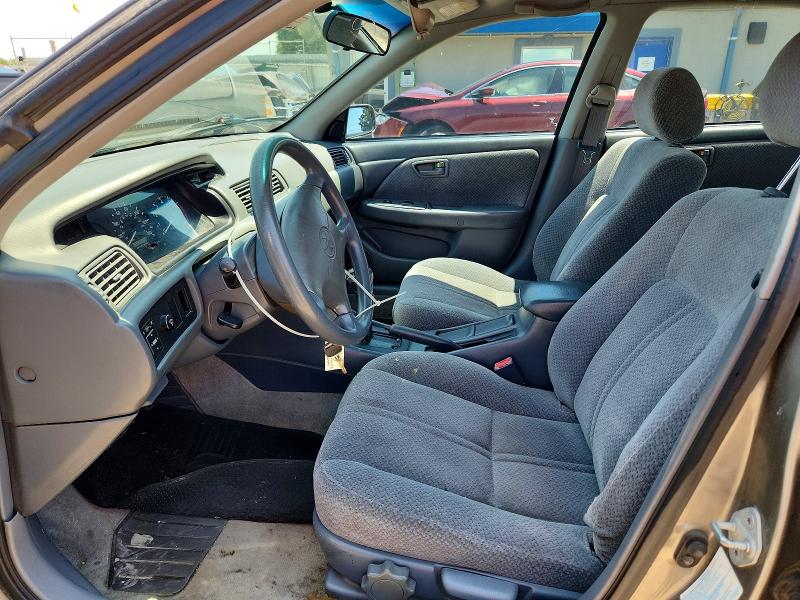 58689056 :رقم المزاد ، 4T1BG22K41U053675 vin ، 2001 Toyota Camry مزاد بيع