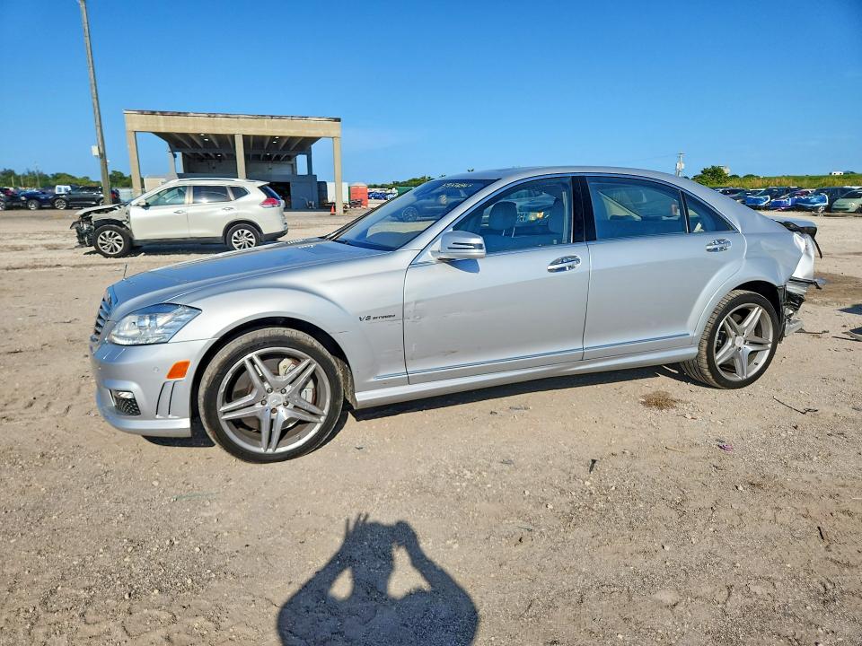 Продаж на аукціоні авто 2012 Mercedes-benz S, vin: WDDNG7EB8CA445031, номер лоту: 59137486