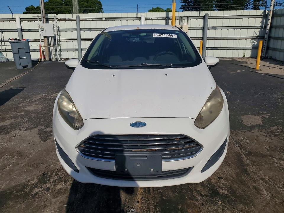 2015 Ford Fiesta მანქანა იყიდება აუქციონზე, vin: 3FADP4BJ7FM204378, აუქციონის ნომერი: 50253566