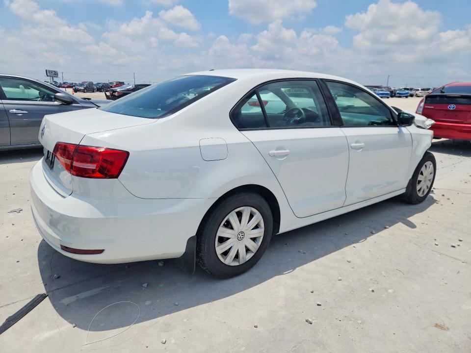 58046126 :رقم المزاد ، 3VW2K7AJXFM317757 vin ، 2015 Volkswagen Jetta مزاد بيع