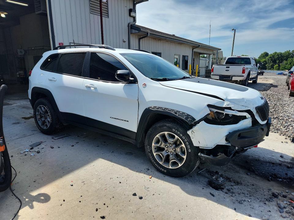 58455716 :رقم المزاد ، 1C4PJMBX4ND518805 vin ، 2022 Jeep Cherokee مزاد بيع