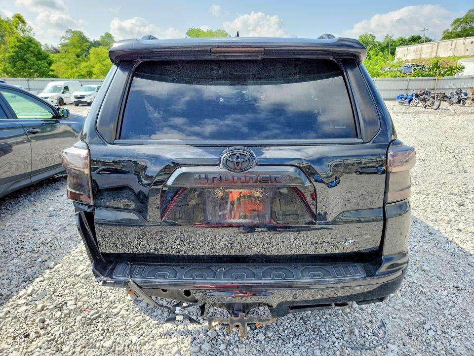 59057456 :رقم المزاد ، JTEZU5JR1F5109855 vin ، 2015 Toyota 4runner مزاد بيع