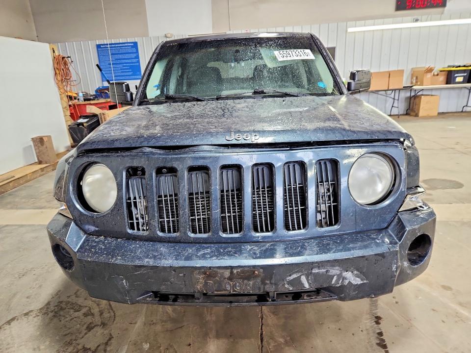 55973316 :رقم المزاد ، 1J8FF28W88D608049 vin ، 2008 Jeep Patriot مزاد بيع