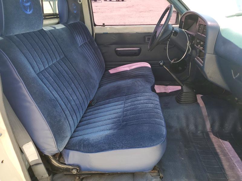 57216306 :رقم المزاد ، JT4RN81A0L0045197 vin ، 1990 Toyota Pickup مزاد بيع