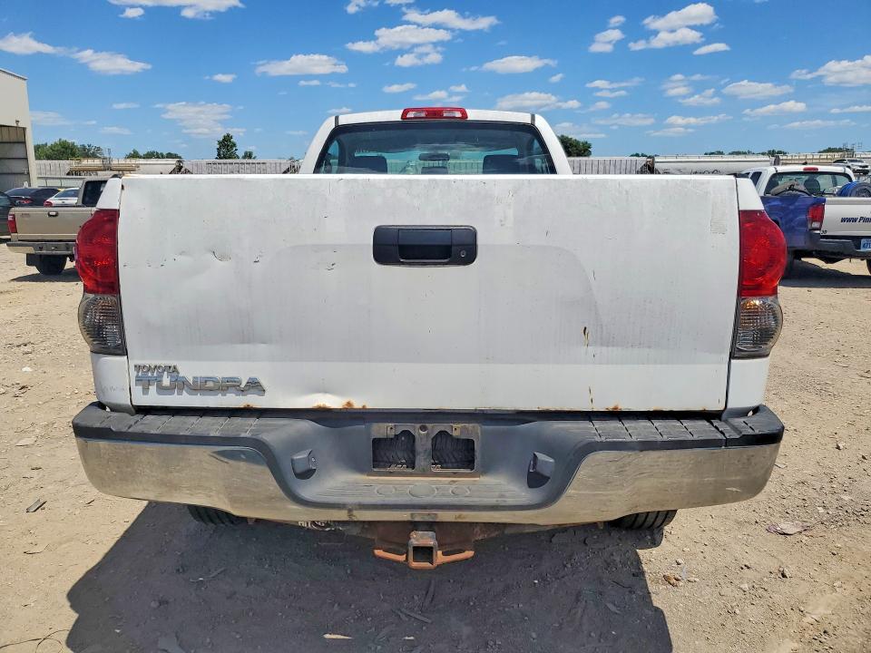57548176 :رقم المزاد ، 5TFLU52108X009062 vin ، 2008 Toyota Tundra مزاد بيع