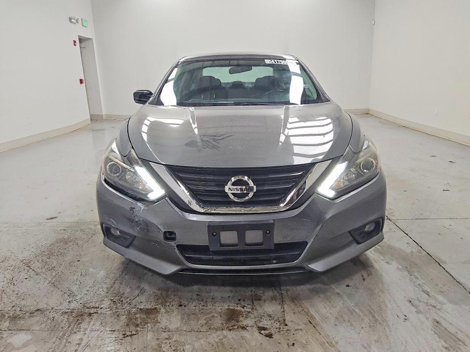 Aukcja sprzedaży 2017 Nissan Altima, vin: 1N4AL3APXHC496482, numer aukcji: 54179096