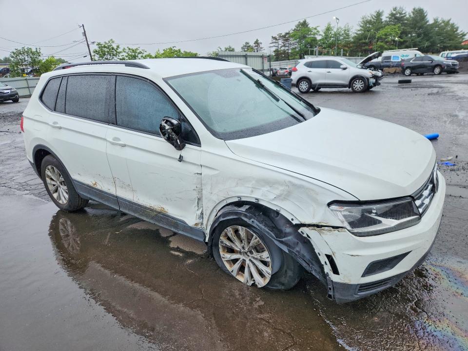 Продажа на аукционе авто 2020 Volkswagen Tiguan, vin: 3VV0B7AX3LM117301, номер лота: 58049096