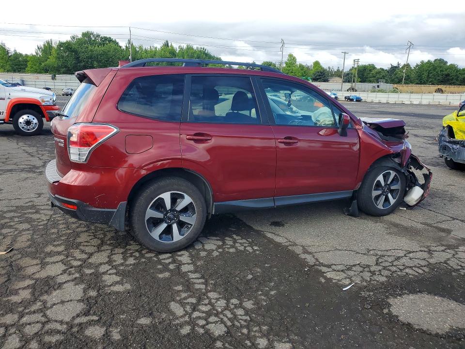 2017 Subaru Forester მანქანა იყიდება აუქციონზე, vin: JF2SJAGC1HH510710, აუქციონის ნომერი: 56661486