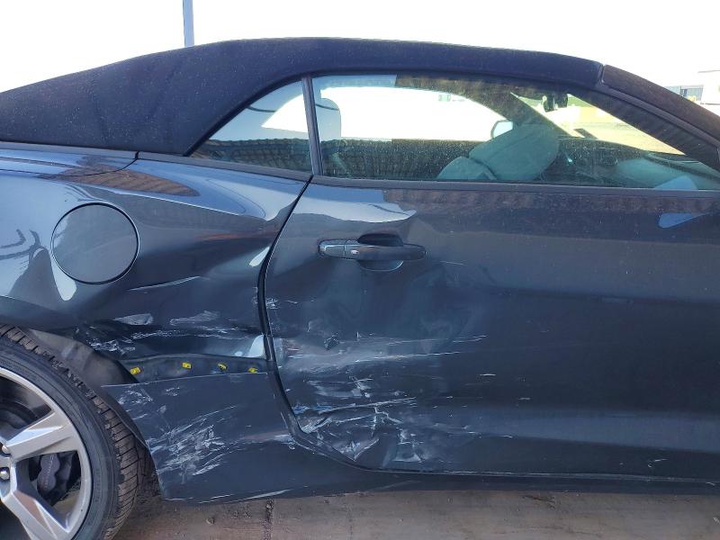 56416526 :رقم المزاد ، 1G1FF3D73J0151264 vin ، 2018 Chevrolet Camaro مزاد بيع