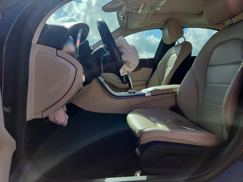 56326486 :رقم المزاد ، 55SWF8DB1KU306758 vin ، 2019 Mercedes-benz C مزاد بيع
