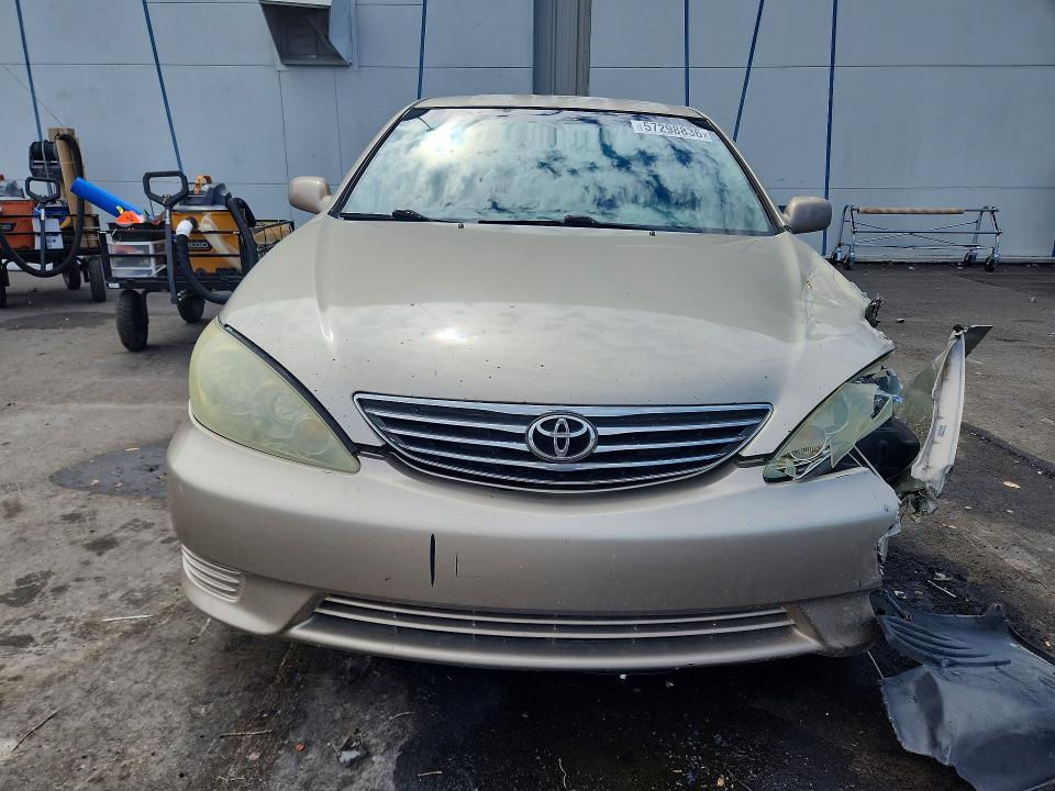 57298836 :رقم المزاد ، 4T1BE32K16U150223 vin ، 2006 Toyota Camry مزاد بيع