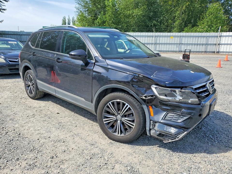 Продажа на аукционе авто 2018 Volkswagen Tiguan, vin: 3VV2B7AX3JM219896, номер лота: 58411046