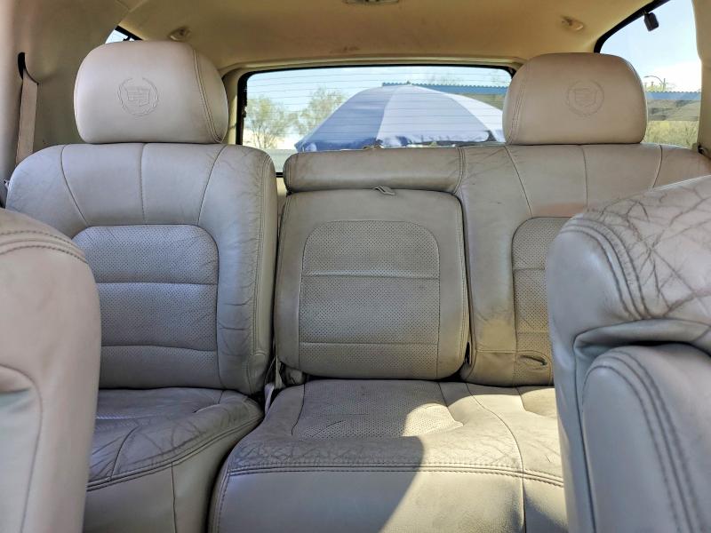 2002 Cadillac Escalade მანქანა იყიდება აუქციონზე, vin: 1GYEK63N22R111748, აუქციონის ნომერი: 57915236