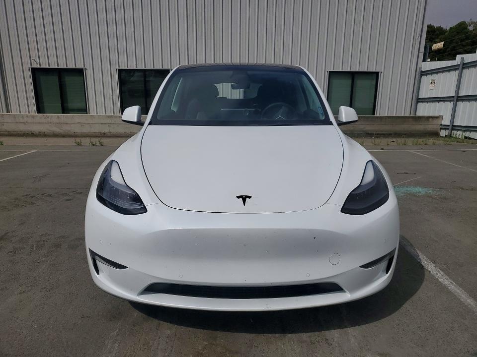 2022 Tesla Model Y მანქანა იყიდება აუქციონზე, vin: 7SAYGDEF7NF556482, აუქციონის ნომერი: 58269426