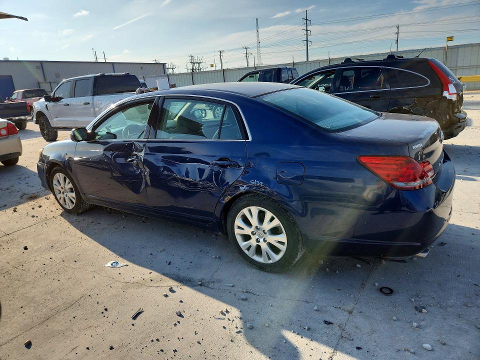 57856666 :رقم المزاد ، 4T1BK36B38U266352 vin ، 2008 Toyota Avalon مزاد بيع