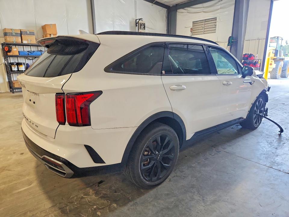 57732016 :رقم المزاد ، 5XYRK4LF4NG144421 vin ، 2022 Kia Sorento مزاد بيع