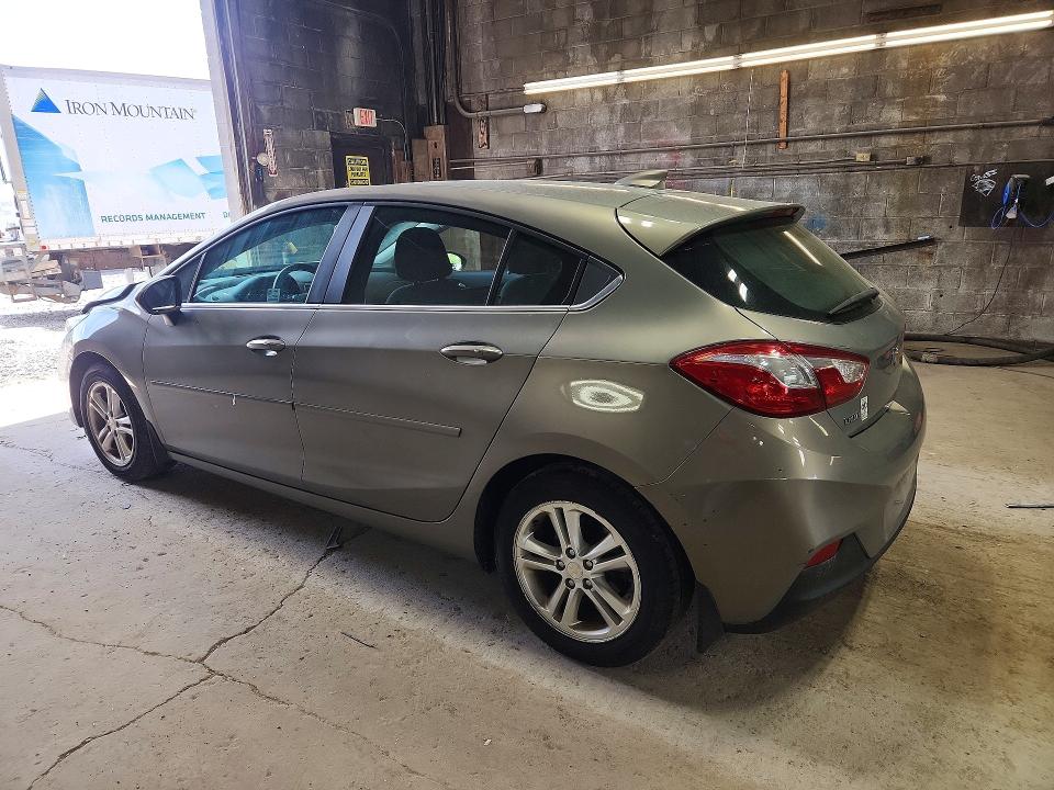 55540626 :رقم المزاد ، 3G1BE6SM4HS593078 vin ، 2017 Chevrolet Cruze مزاد بيع