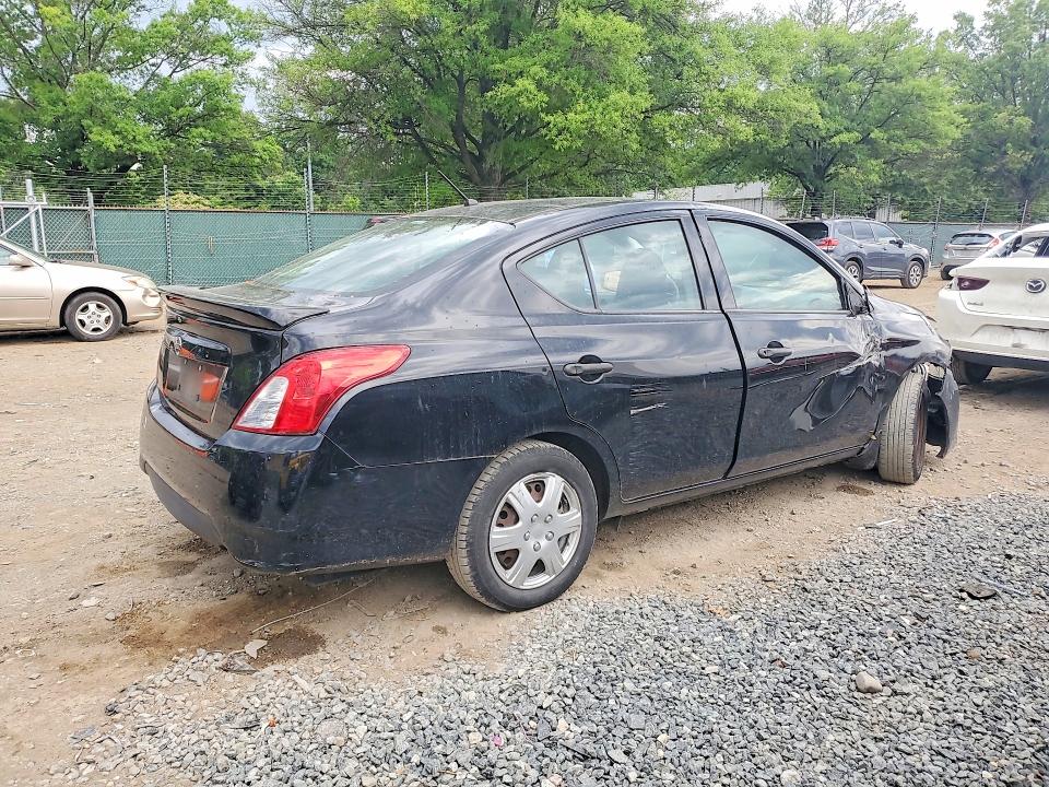 2017 Nissan Versa მანქანა იყიდება აუქციონზე, vin: 3N1CN7AP0HL870125, აუქციონის ნომერი: 57437776